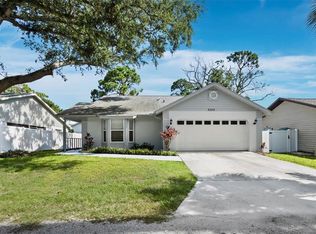 3223 Jamaica St, Sarasota, FL 34231