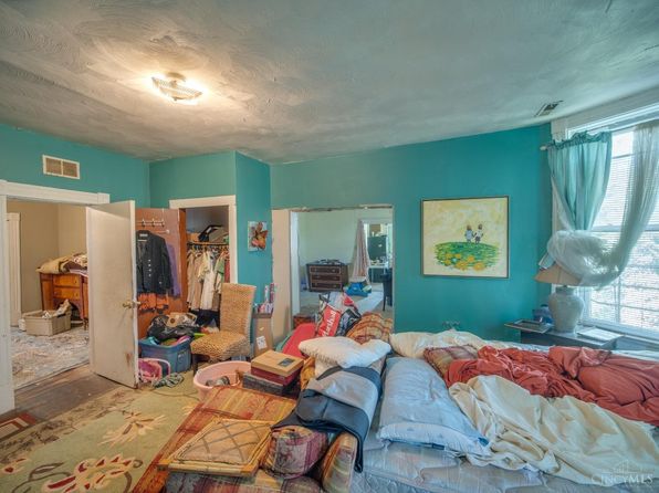 cincinnati-ohio-439767867 picture