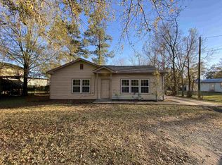 225 Fillmore St, Vidor, TX 77662