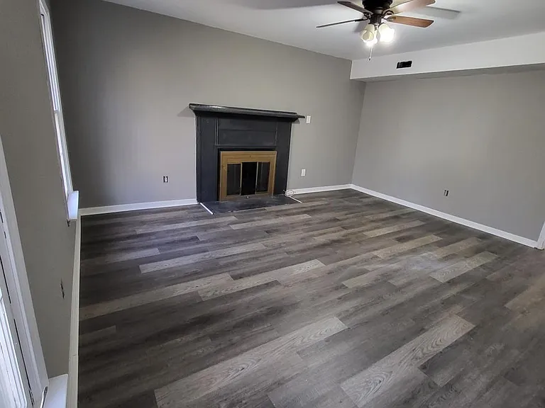 5810 Mill Spring Rd — Photo 4