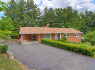 632 Cardinal Dr, Pulaski, VA 24301