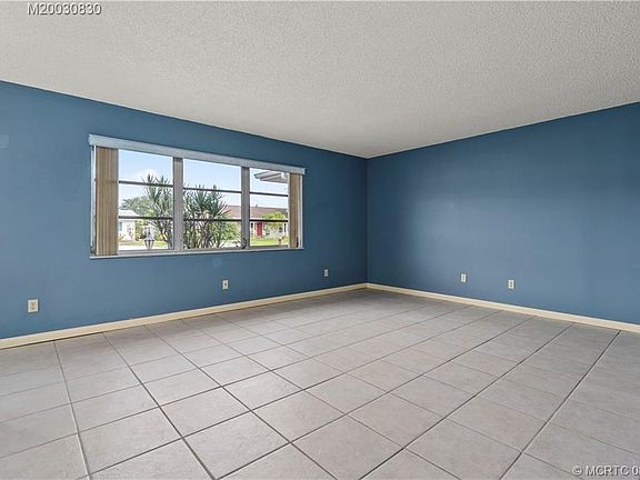 5th image of 418 Poplar Ave