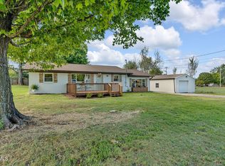 110 Berry Ridge Rd, Jonesborough, TN 37659