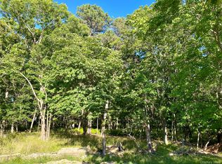 Granny Road, Medford, NY 11763