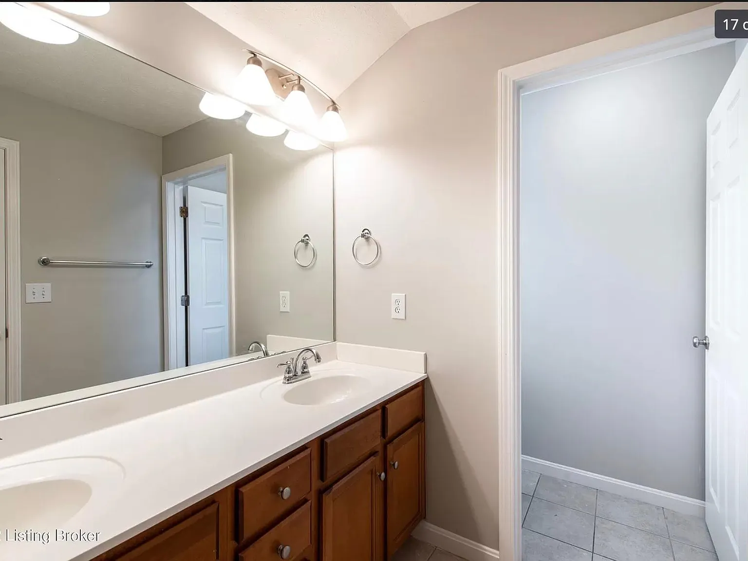 3 bed, 2.5 bath, 1788 sqft, $1,999 — Photo 2