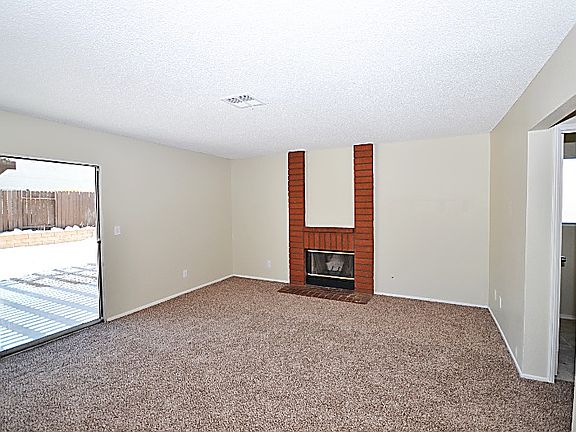 5th image of 1570 Arnica Ln