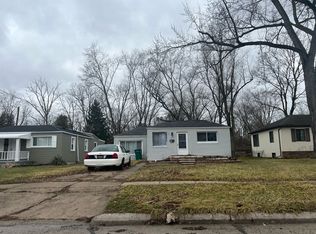 22903 Power Rd, Farmington, MI 48336