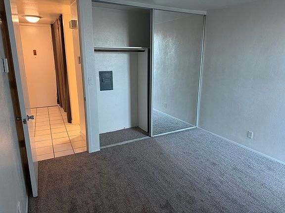 5th image of 3050 Rue Dorleans Unit 472