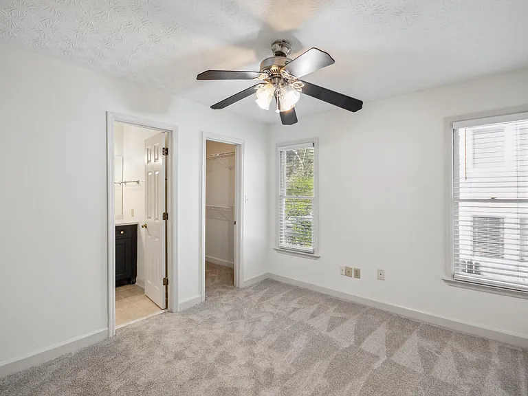 401 Defoors Lndg NW — Photo 20