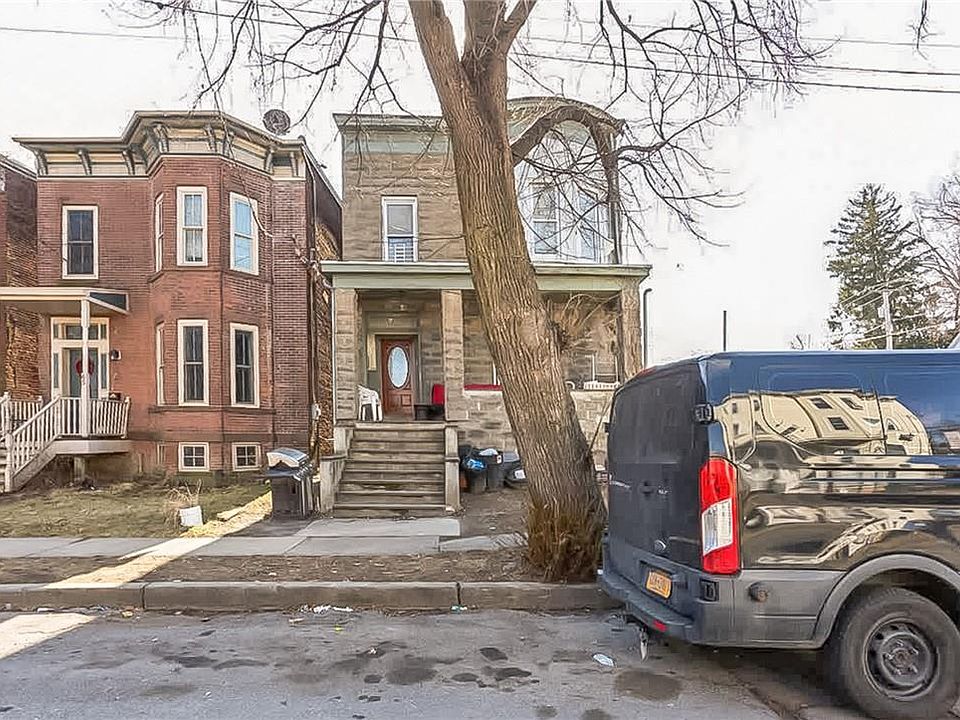 1st image of 67 Courtney Avenue