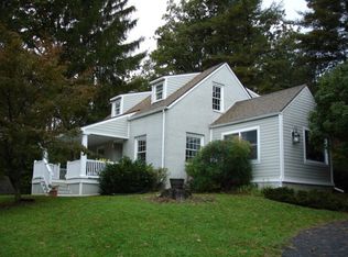 1102 Jordan St, Staunton, VA 24401