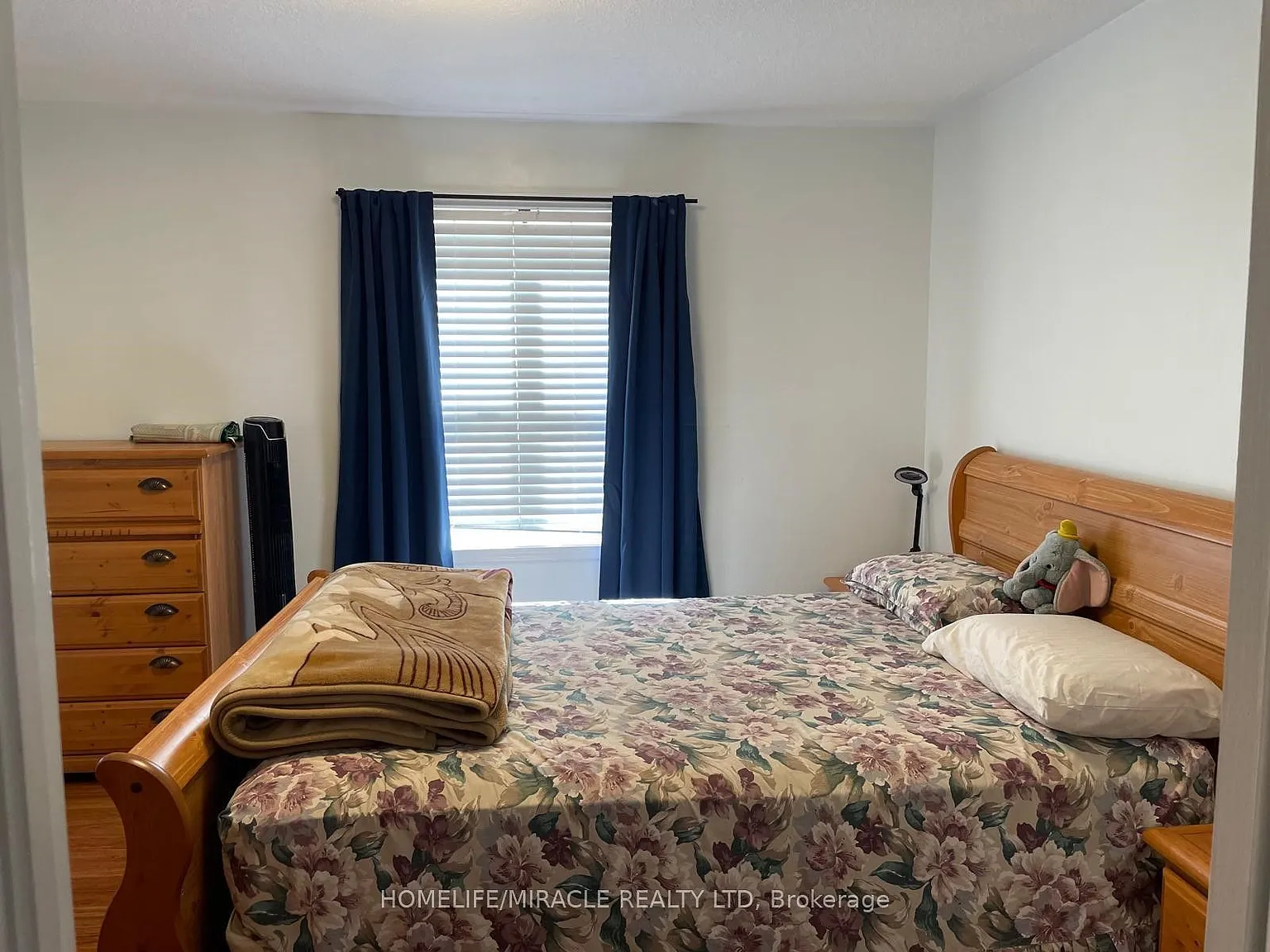 5 bed, $3,300 — Photo 4