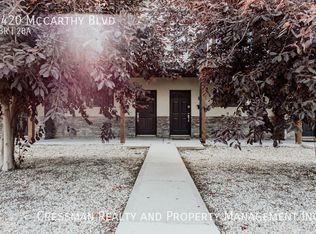 1420 McCarthy Blvd, Regina, SK S4T1A4