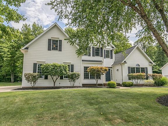 2nd image of 8087 Sandstone Dr