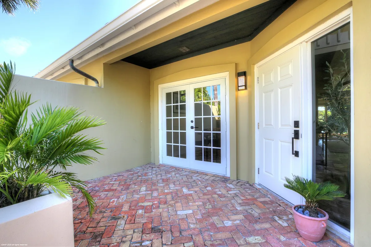Building Photo - 2624 Muirfield Ct