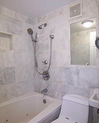 5th image of 368 W 46th St #3Z