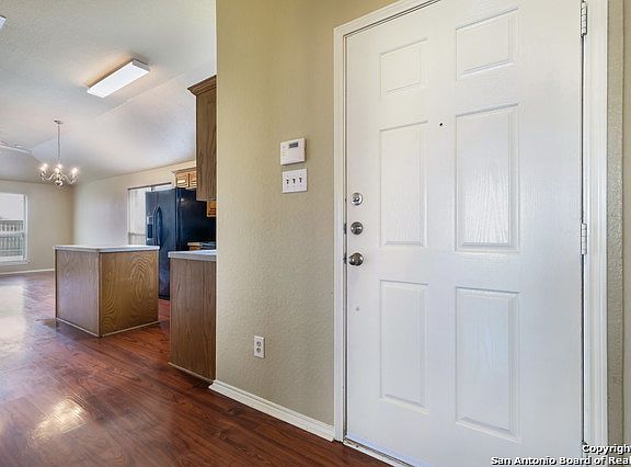 4th image of 6526 Candleview Ct