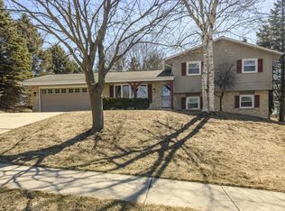 1423 Jefferson St, West Bend, WI 53090