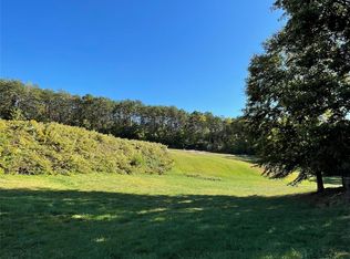 325 29th Avenue Dr NW #1, Hickory, NC 28601