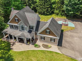 83 Kings Hwy, North Haven, CT 06473