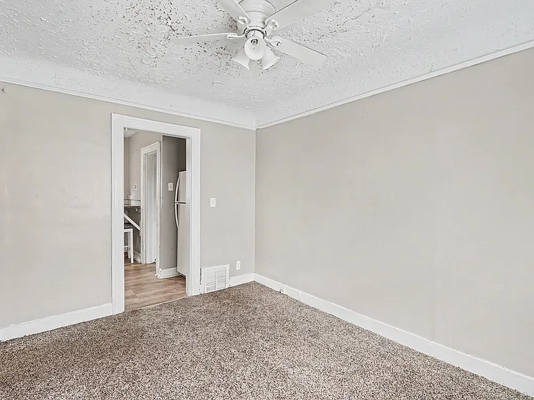 203 S Marshall St #2 — Photo 15