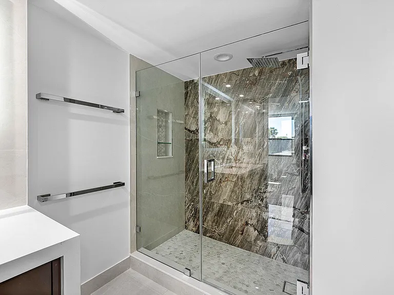 5480 N Ocean Dr #B1C — Photo 16