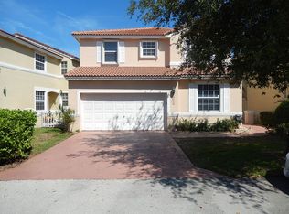 15201 SW 51st St, Davie, FL 33331