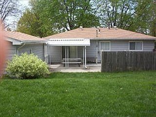2nd image of 230 Sycamore Dr