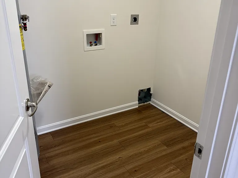 CROSSFIELD TOWNHOMES — Photo 11