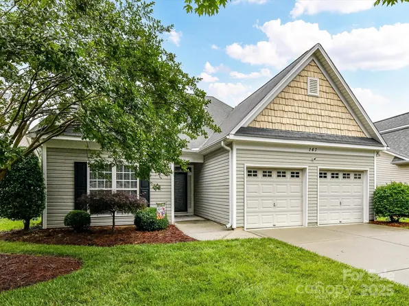 147 Wren Hill Dr, Mooresville, NC 28115