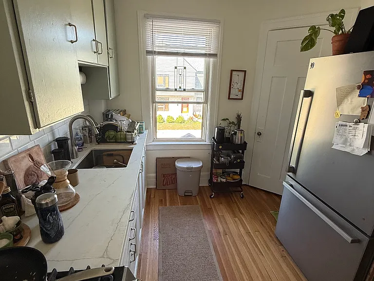 8020 John R St — Photo 5