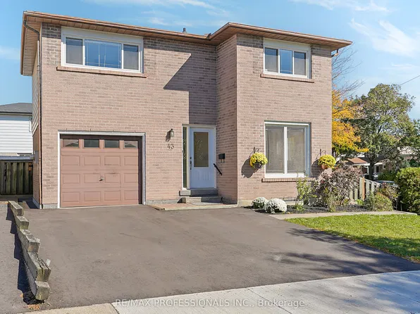 43 Franca Cres, Toronto, ON M9V 4T8