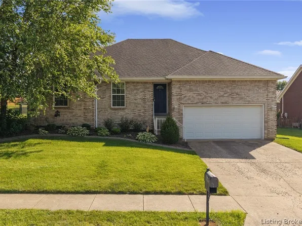 507 Deer Run Drive, Sellersburg, IN 47172