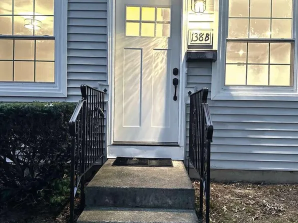 138 Wein Market #B, Freehold, NJ 07728