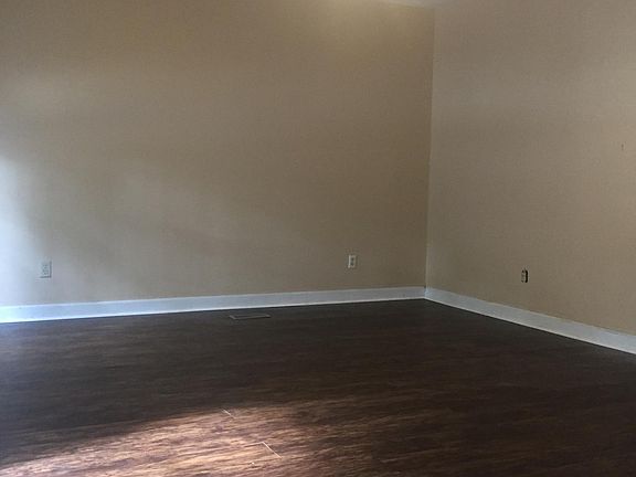 3rd image of 506 S College St #A