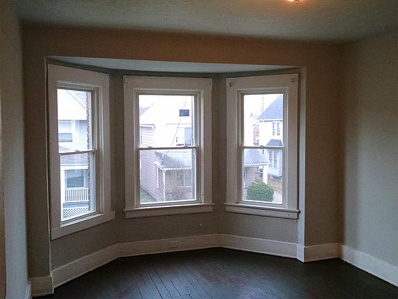 5th image of 1427 W 84th St
