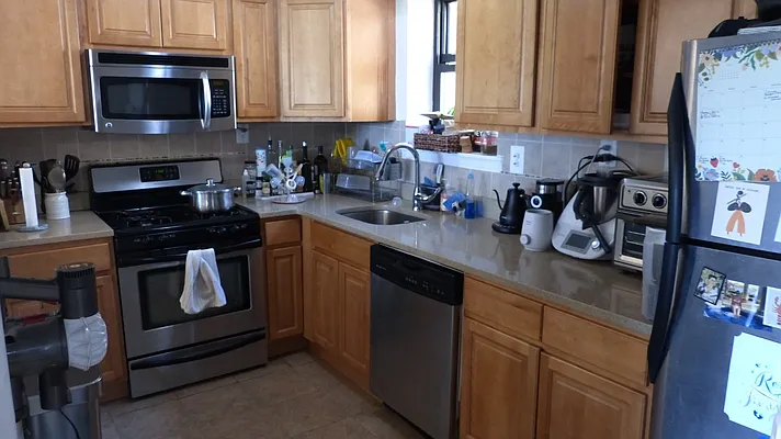 Rented by Immac Realty | media 7