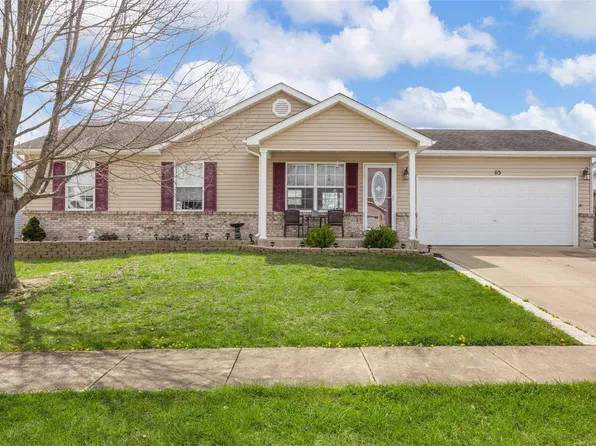 115 Hickory Trails Dr, Wright City, MO 63390