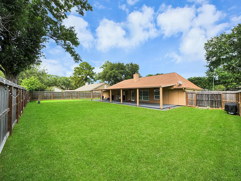 20923 Moor Lily Ct — Photo 43