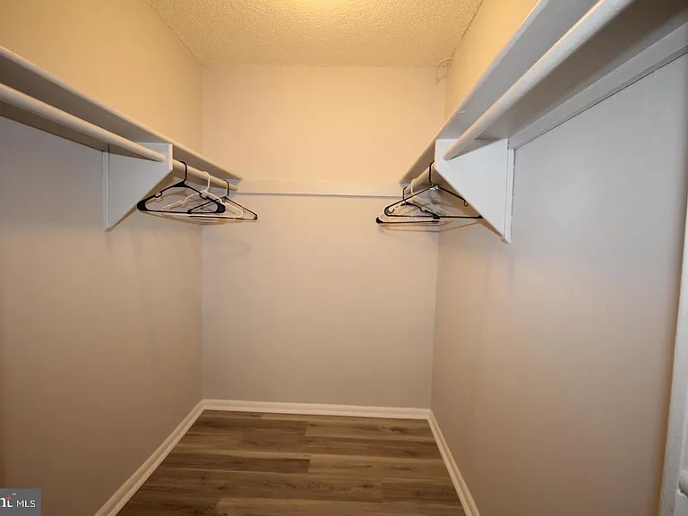 2500 N Van Dorn St #1118 — Photo 7