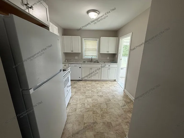 507 Lowdermilk St — Photo 10