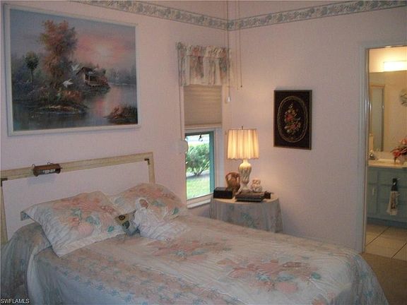 Master Bedroom  Suite ~ Walk in Closet