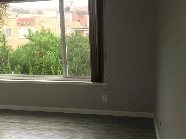 119 Maple Ave #3 — Photo 3