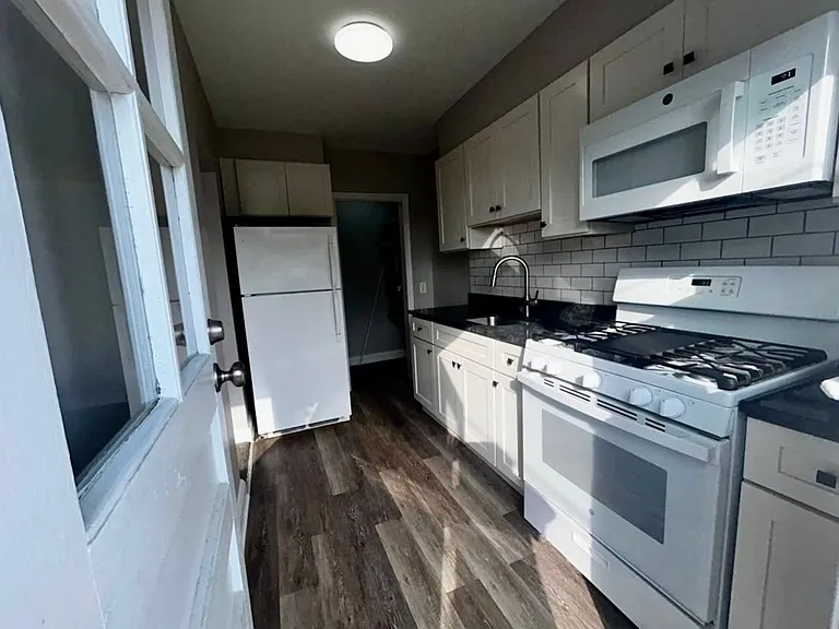 153 Bennett Rd — Photo 5