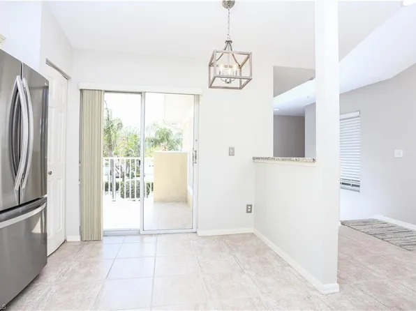 5145 Cobble Creek Ct #G-202, Naples, FL 34110