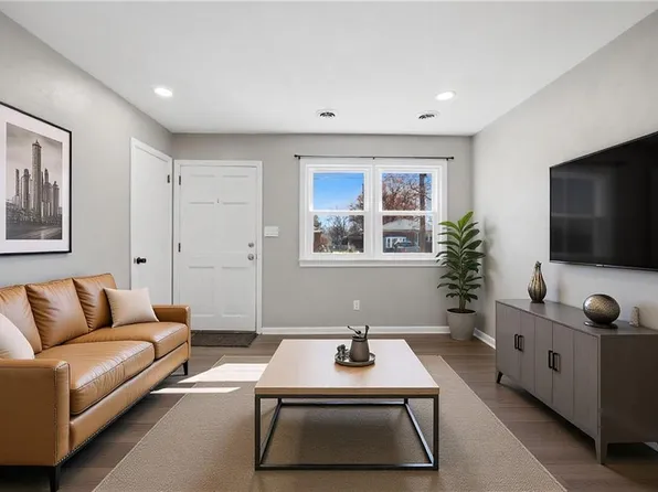 1515 Linden Ave, Chesapeake, VA 23325