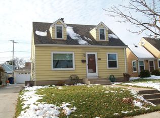 4413 S Lenox St, Milwaukee, WI 53207