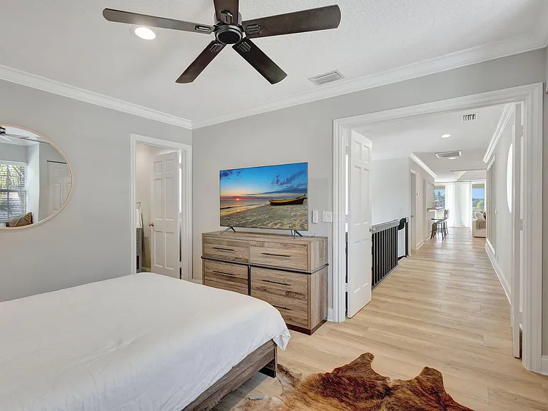 11839 Pebblewood Dr — Photo 37