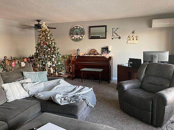 First floor living room