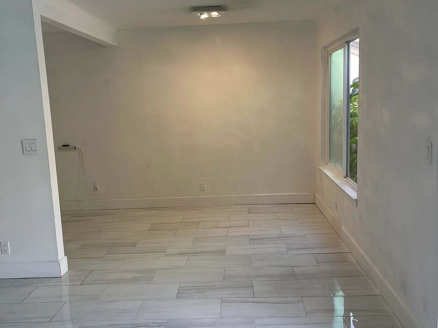 1 bed, 691 sqft, $3,200 — Photo 3